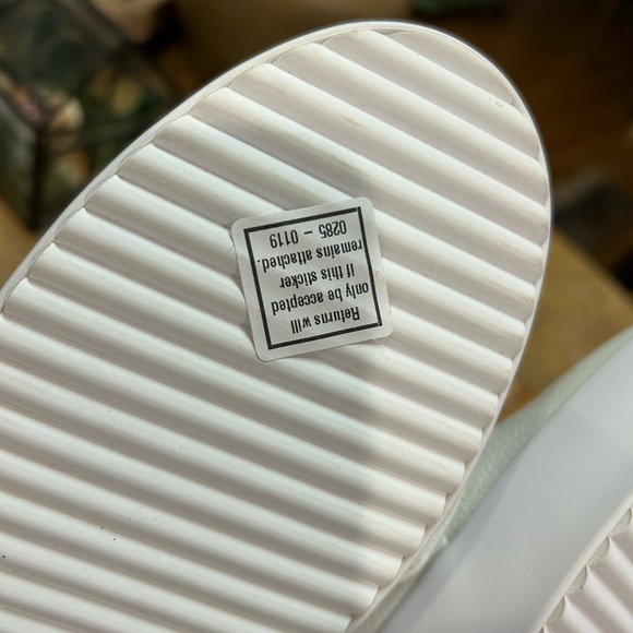 Rebecca Minkoff Stacey Bow Detail Platform Sneakers - Picture 14 of 14